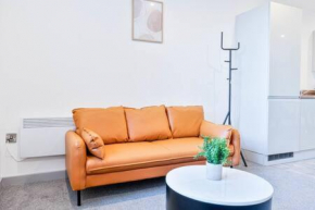 Smart 1 Bed Apartment in Wolverhampton